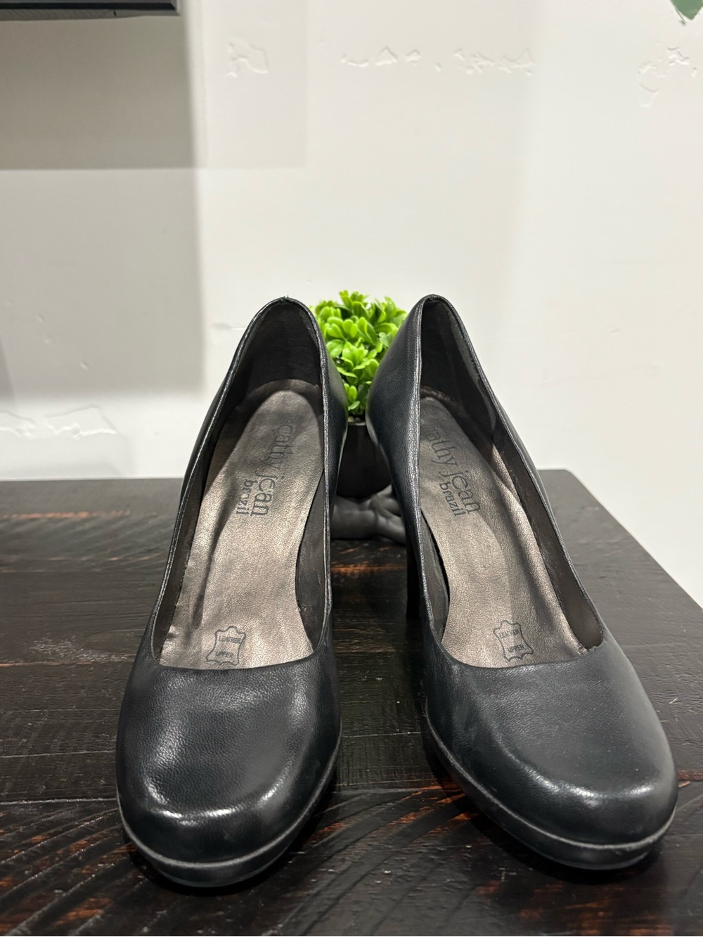 Cathy Jean Black Leather Round-Toe Heels